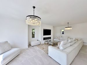 Photo 7- click for photo gallery